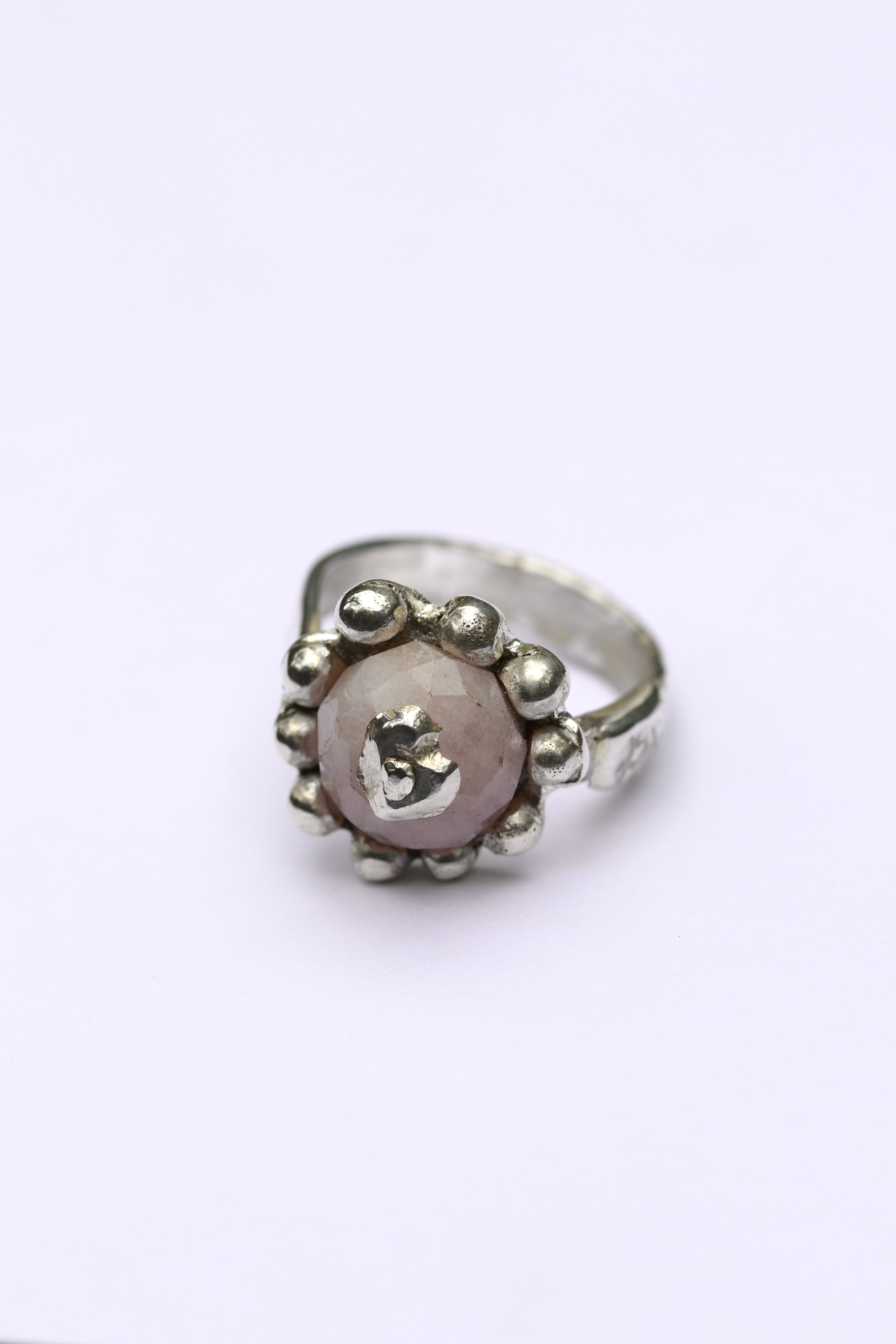 The Flower Ring in Silver and Pink Quartz