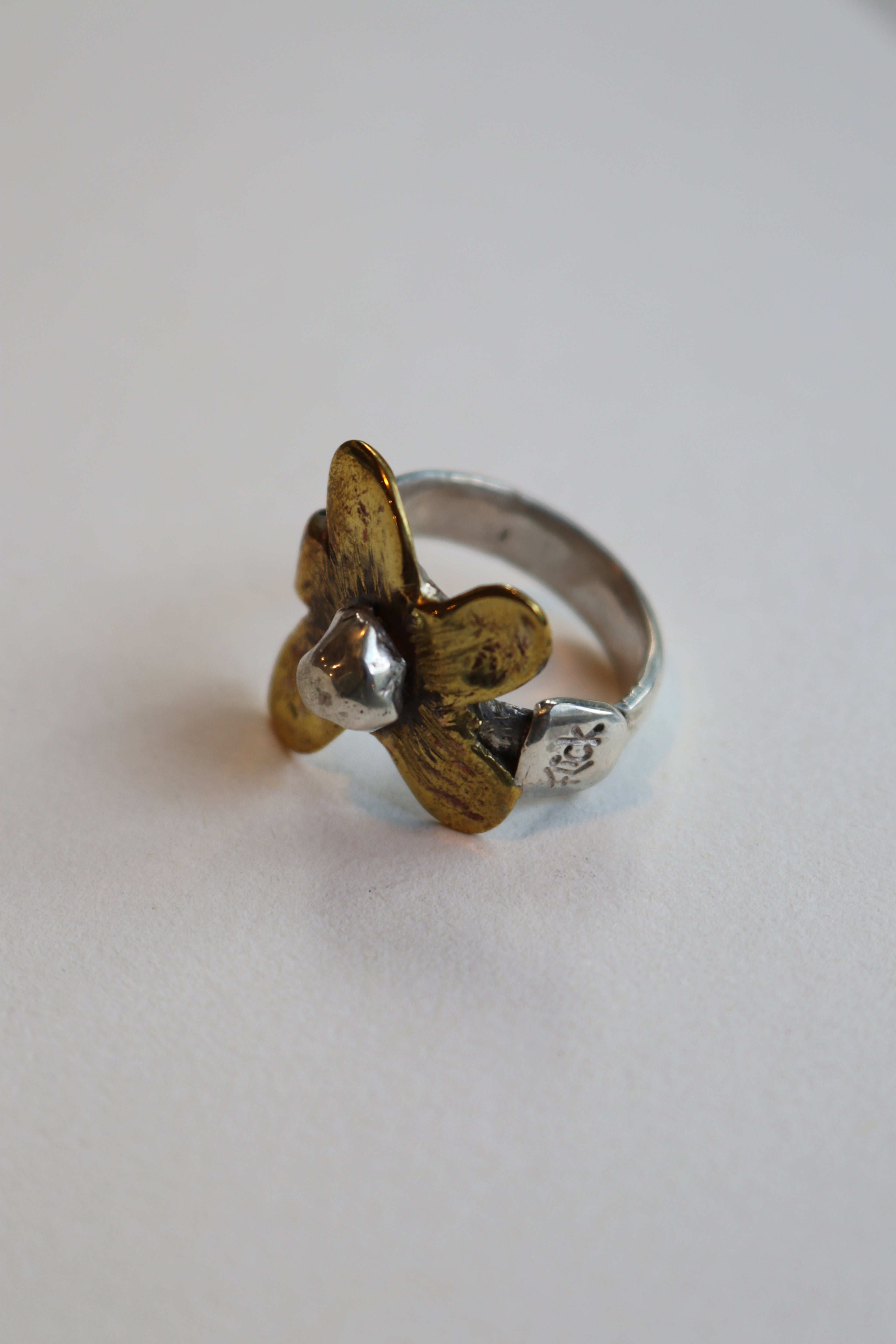 Daisy Flower Ring