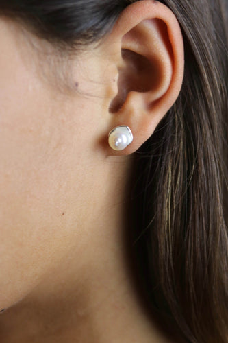 Cream Puff Stud