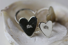 Load image into Gallery viewer, Sterling Silver Heart Ring Flick Pope
